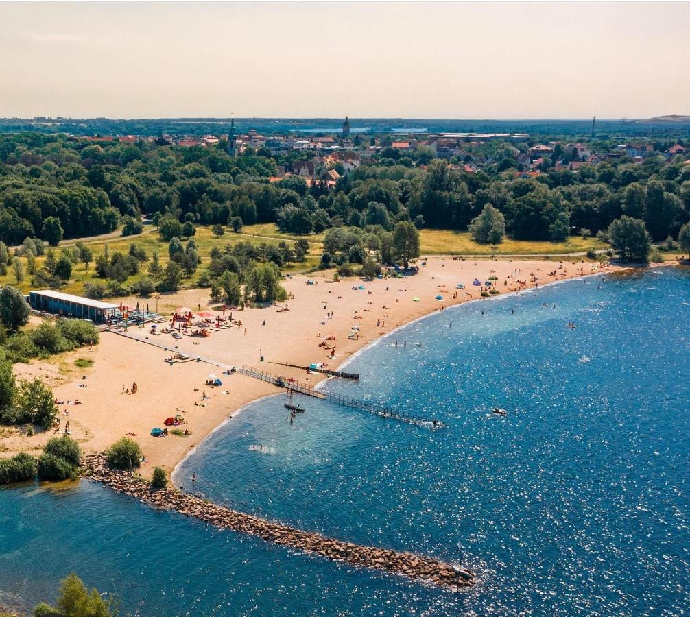 Pool&Lake Holiday Home Markkleeberg Buitenkant foto